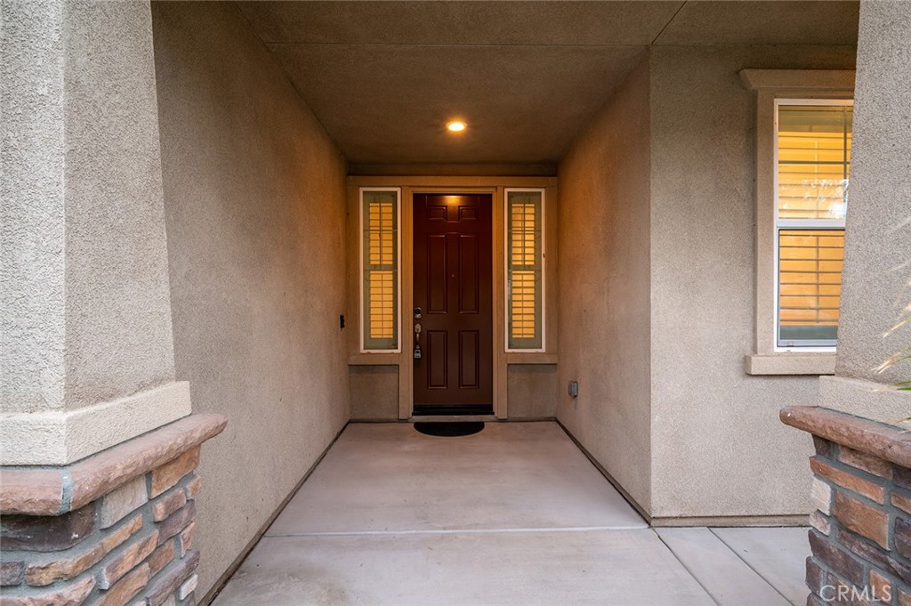 3694 S Grower Avenue Property Photo 4