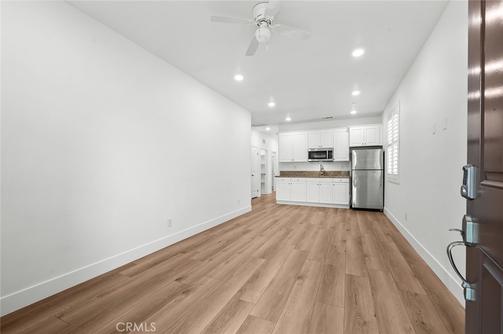 3694 S Grower Avenue Property Photo 20