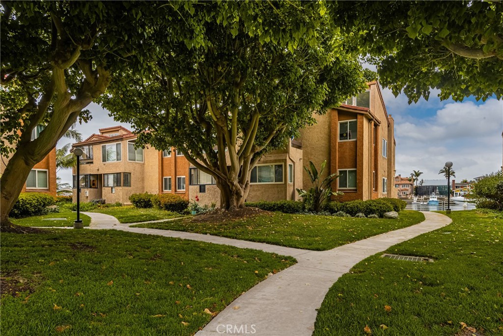 17110 Bluewater Lane Property Photo 1