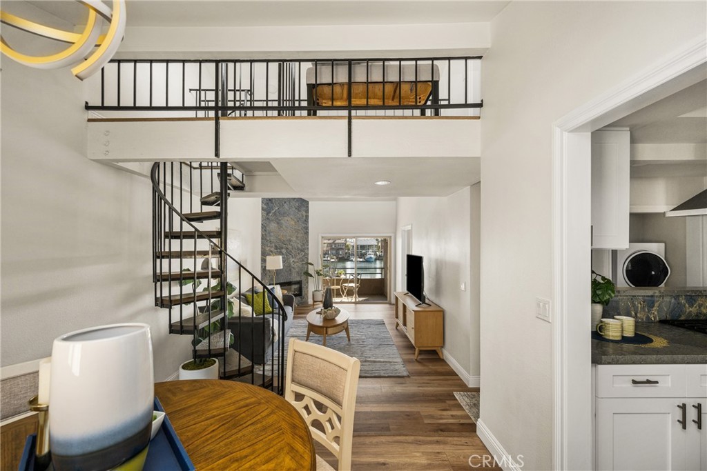 17110 Bluewater Lane Property Photo 8
