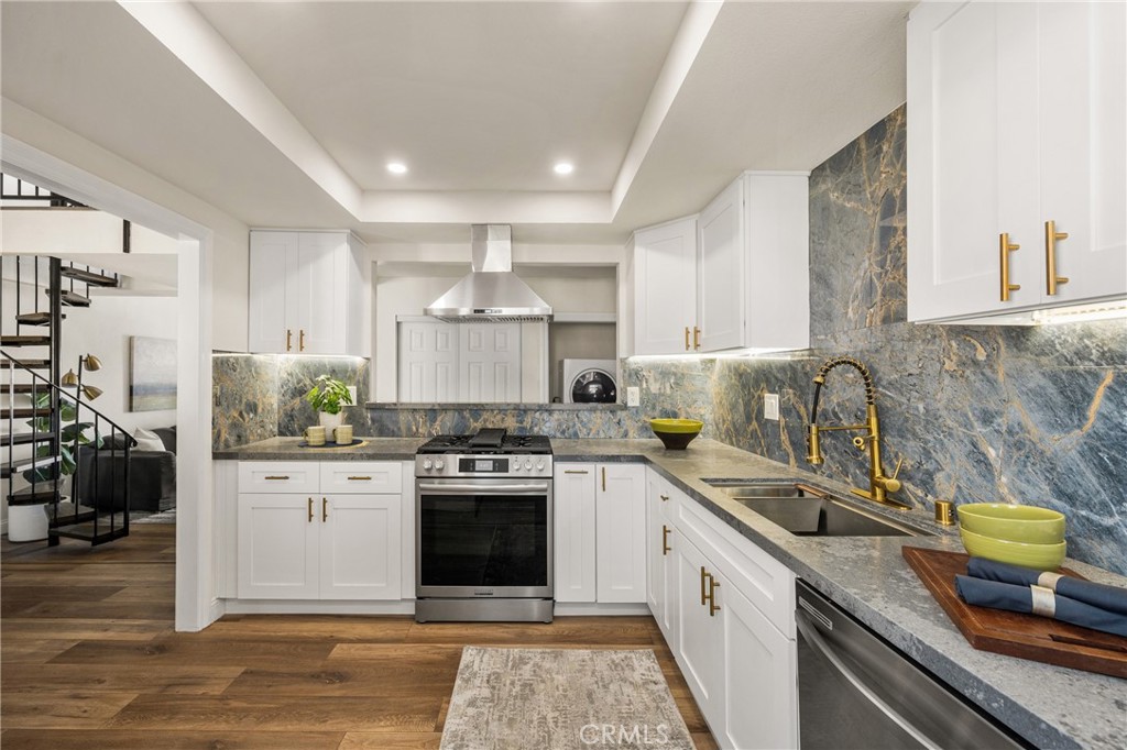 17110 Bluewater Lane Property Photo 30