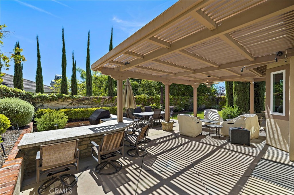 2 Stoneridge Property Photo 2