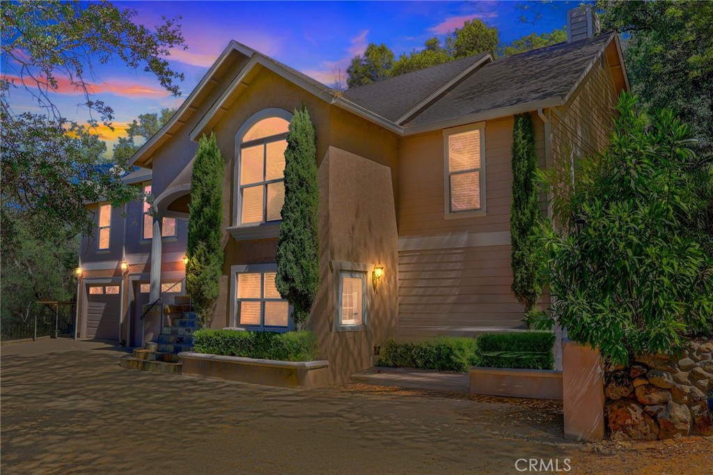 19370 Park Ridge Property Photo 3