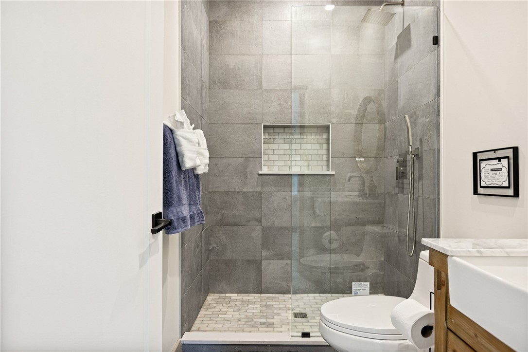 1215 Valley View Drive Property Photo 37
