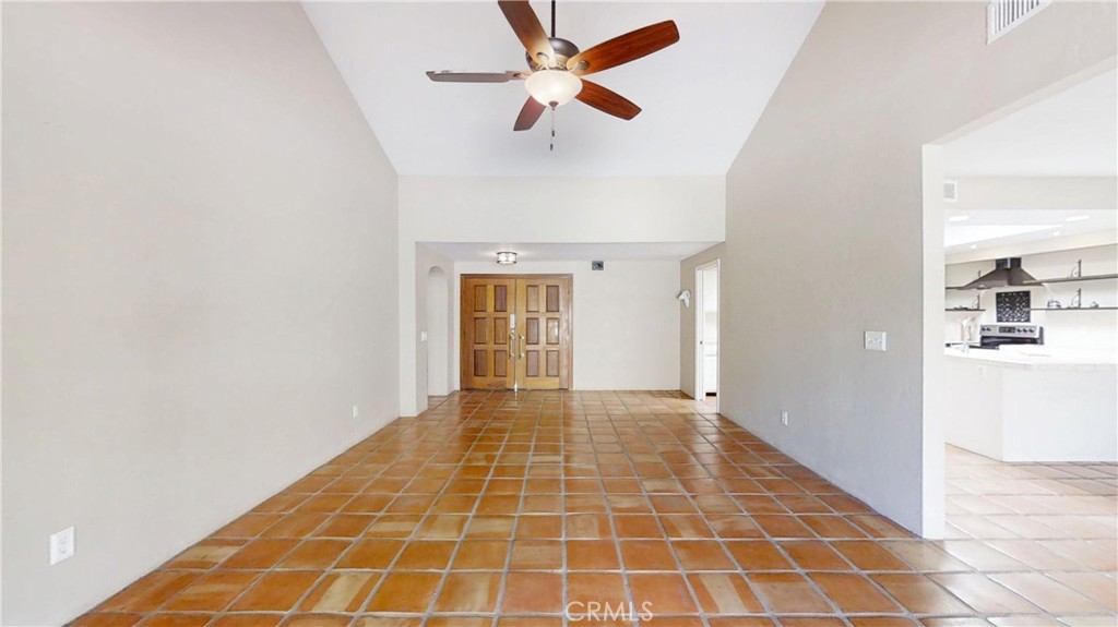 202 Pointing Rock 31 Property Photo 8