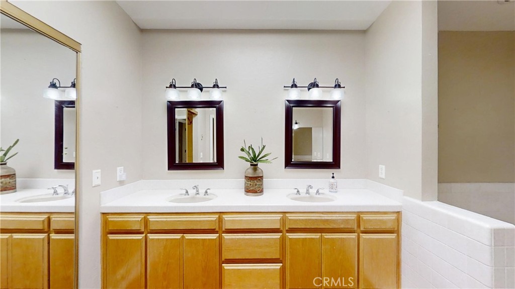 202 Pointing Rock 31 Property Photo 25