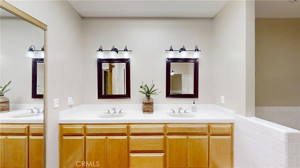 202 Pointing Rock 31 Property Photo 29