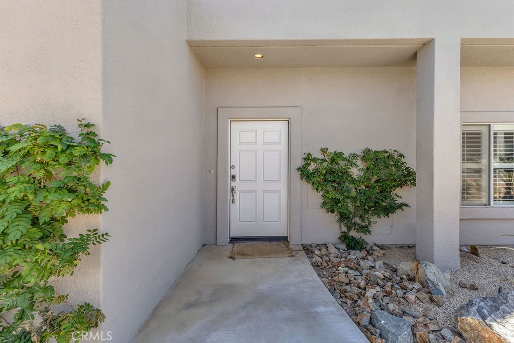 28 Oak Tree Property Photo 6