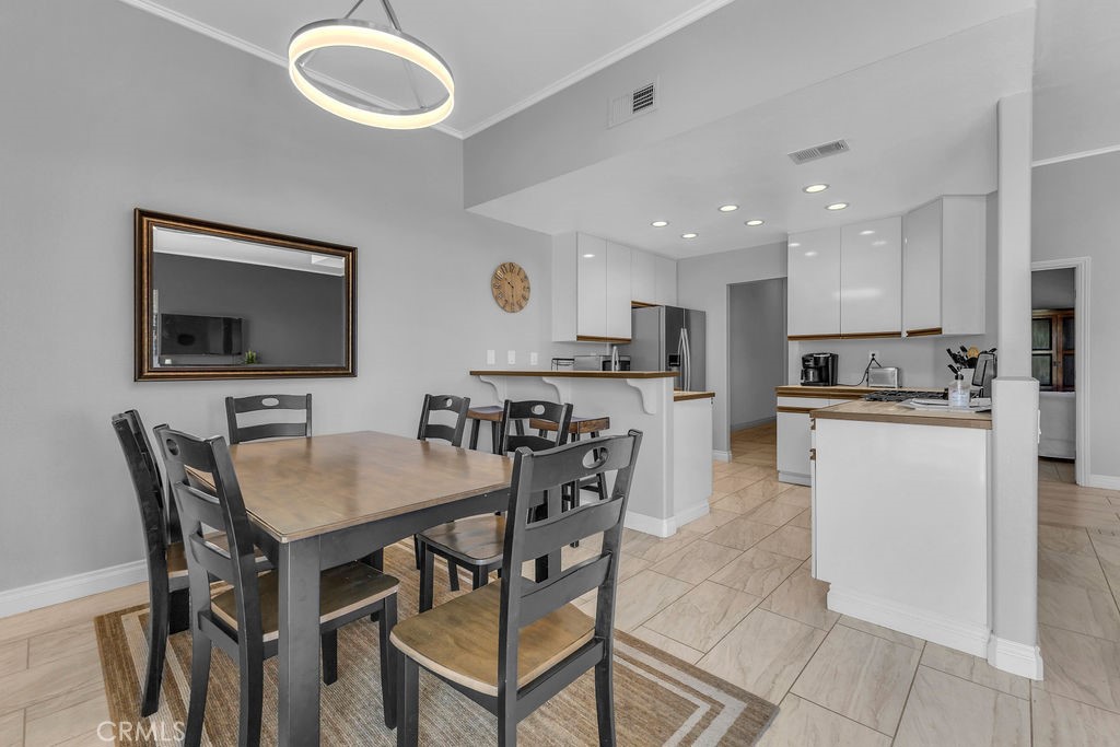 28 Oak Tree Property Photo 12