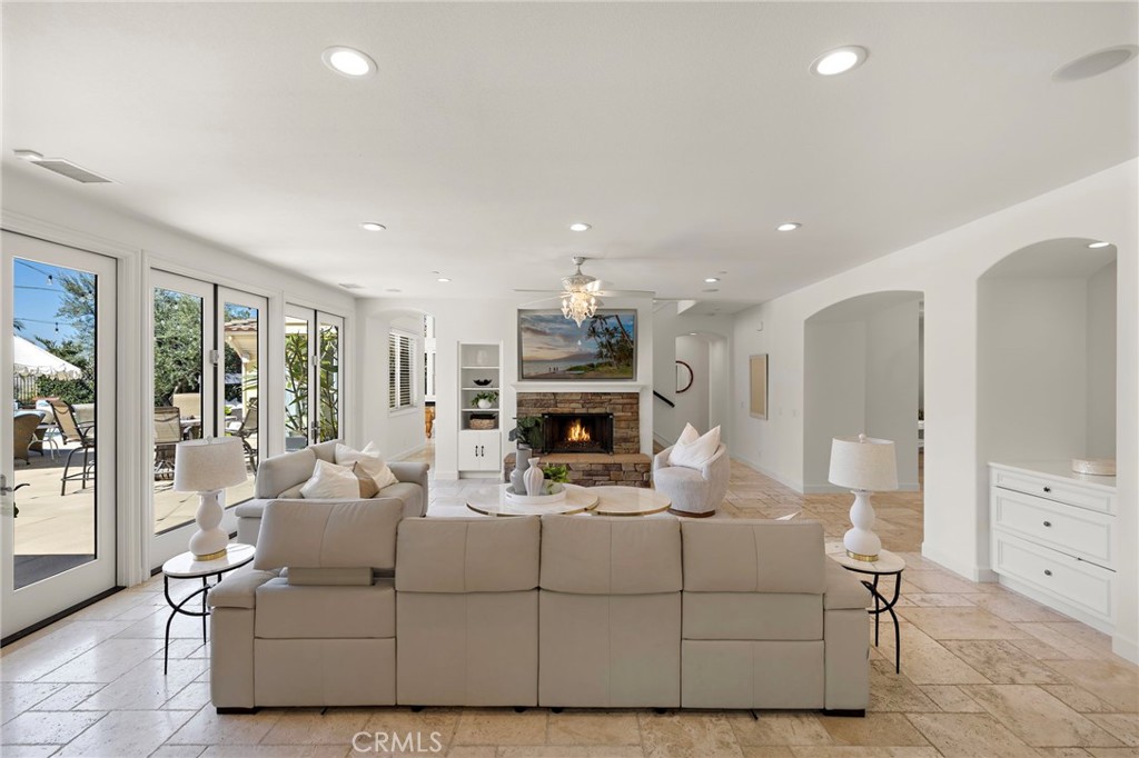 31891 Paseo Navarra Property Photo 12