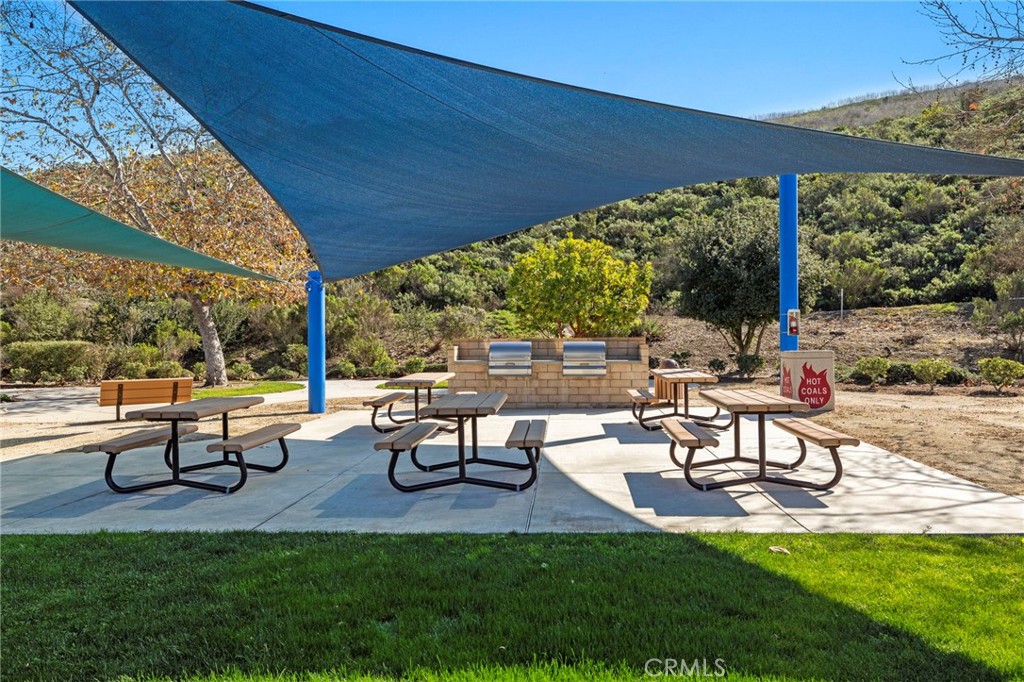 31891 Paseo Navarra Property Photo 44
