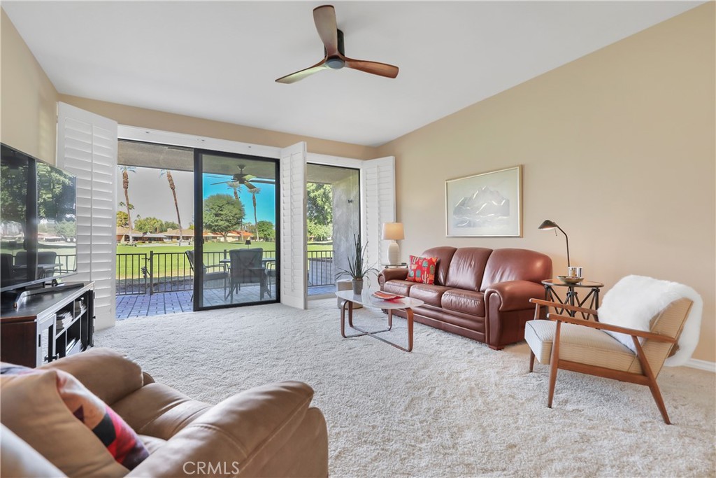 48 Palma Property Photo 2