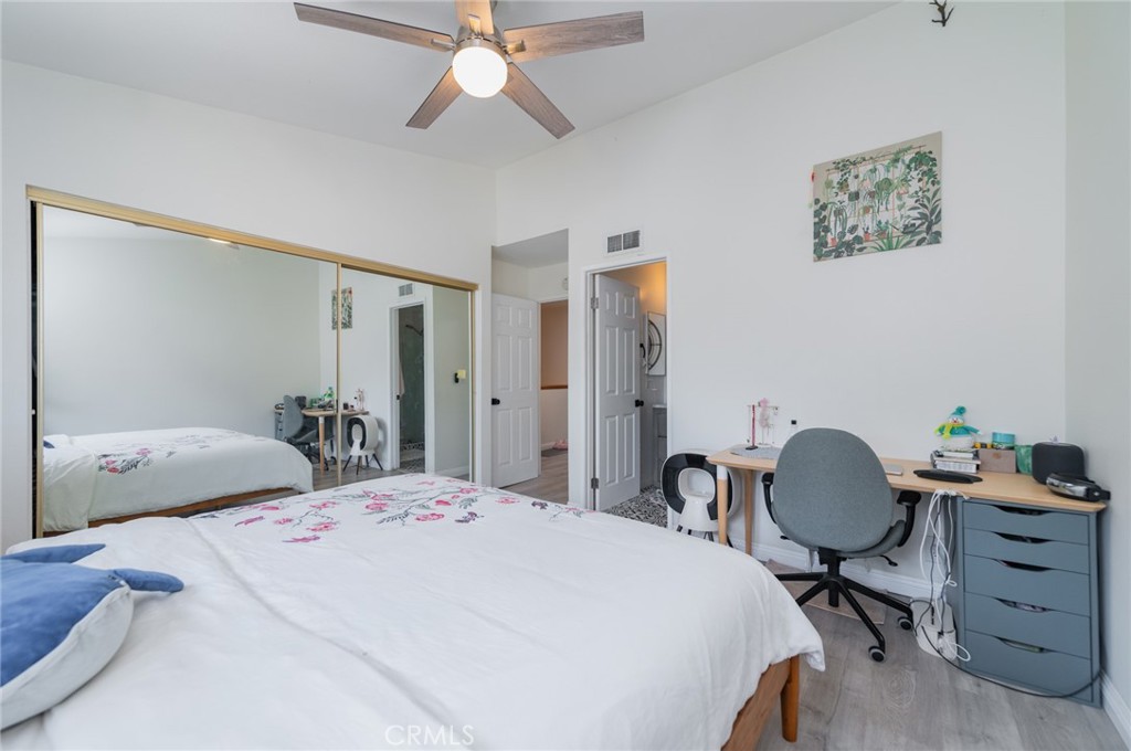8 Deodar Property Photo 26
