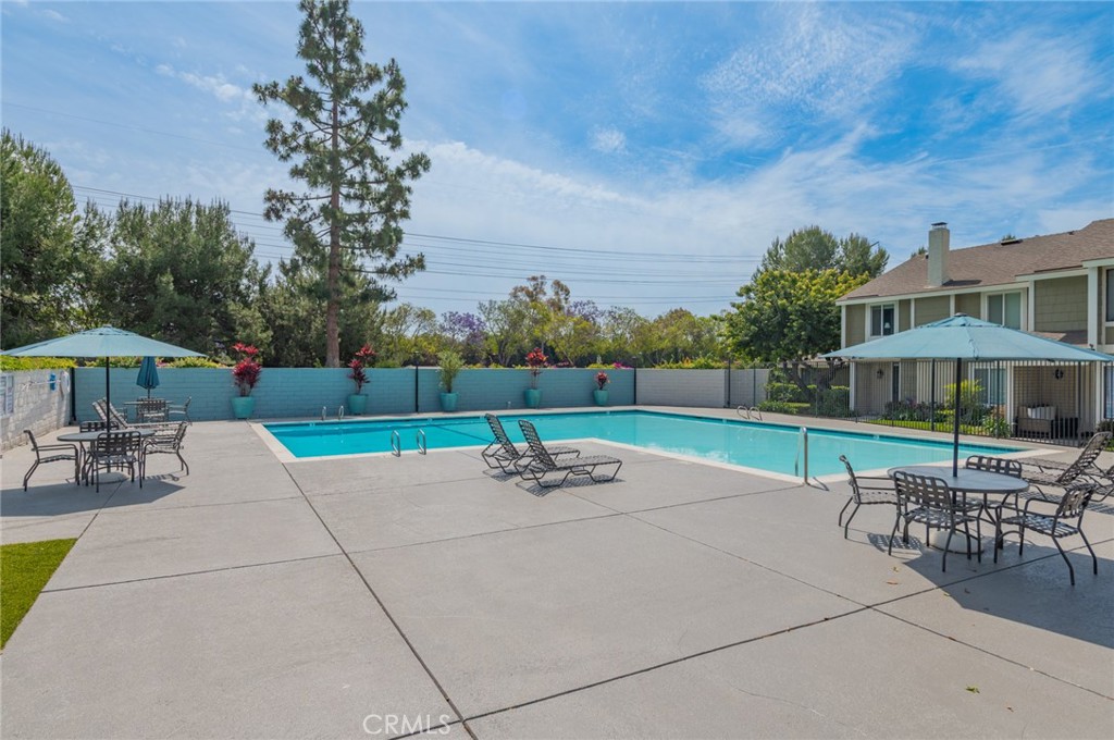 8 Deodar Property Photo 38