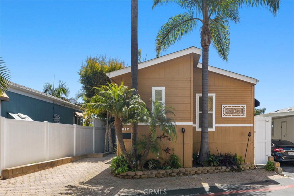 30802 Coast G12 Property Photo 1