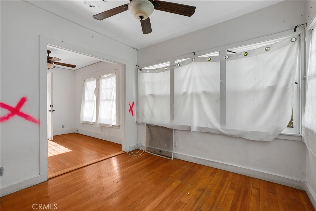 1527 S Wilton Property Photo 15