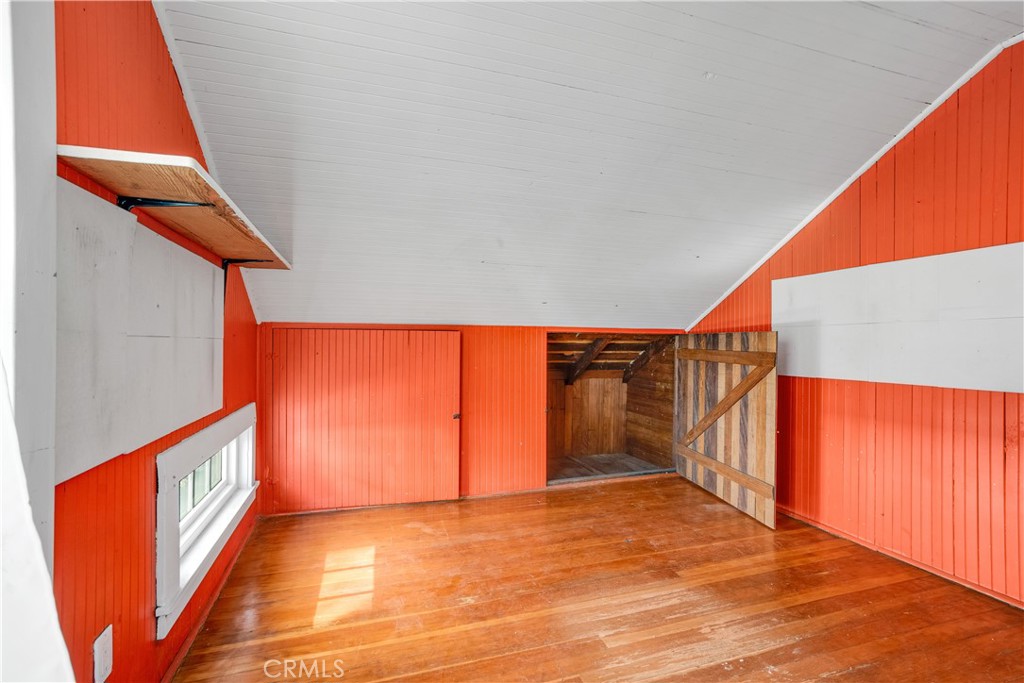 1527 S Wilton Property Photo 28