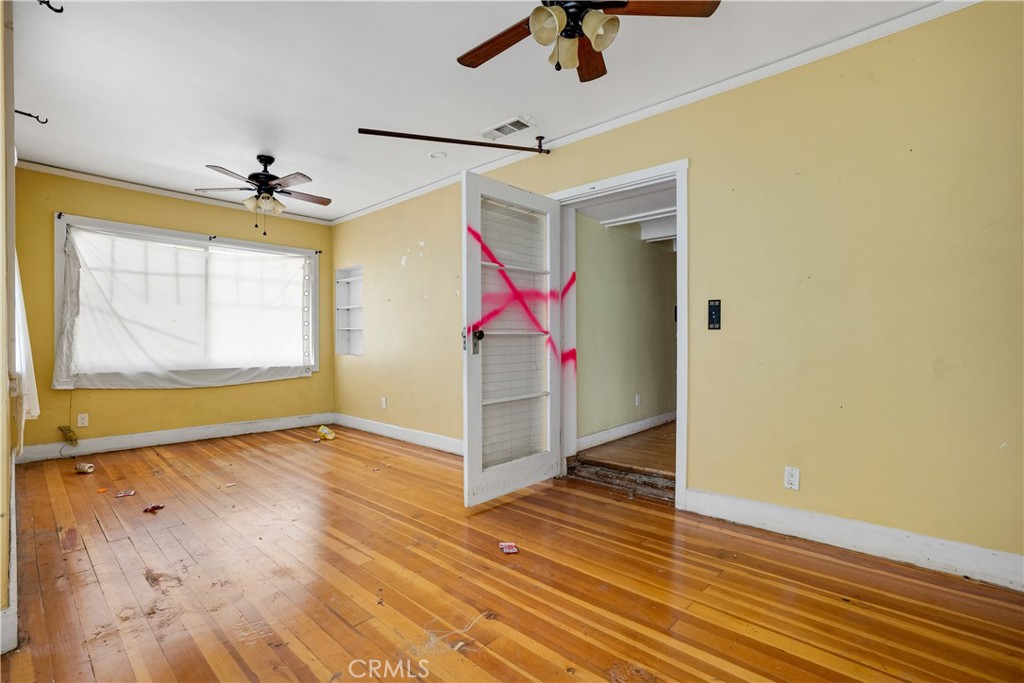 1527 S Wilton Property Photo 29