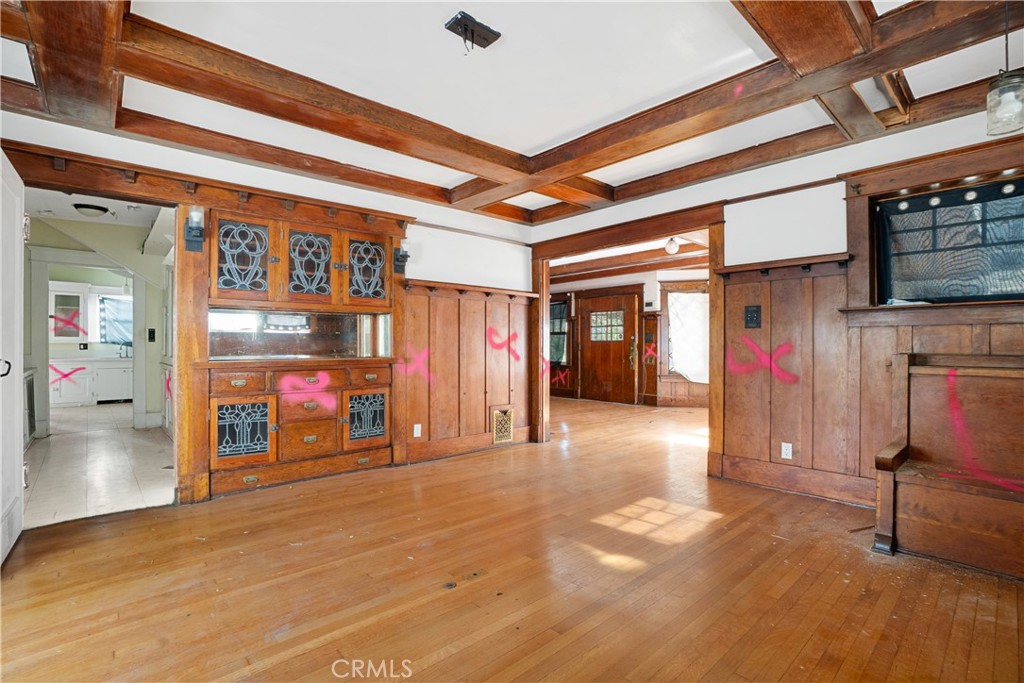 1527 S Wilton Property Photo 47