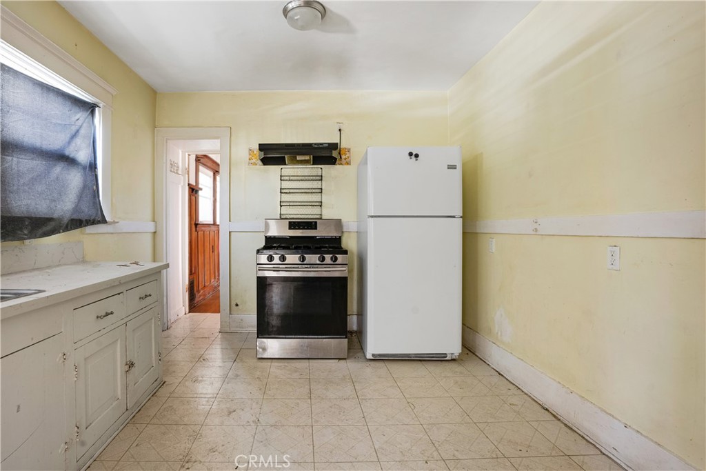 1527 S Wilton Property Photo 51