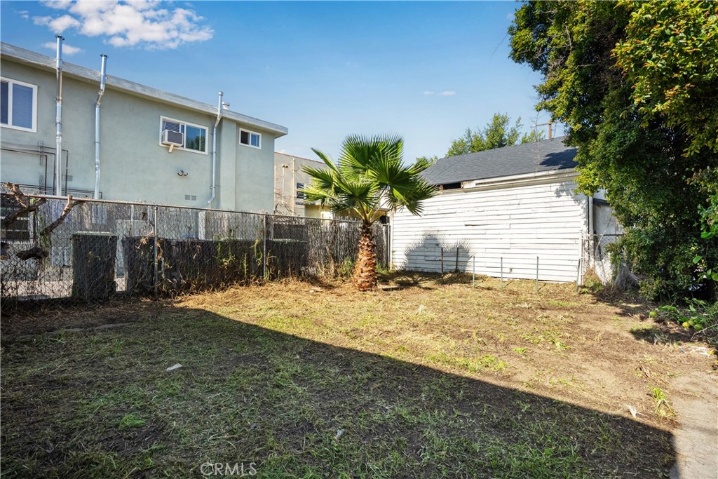 1527 S Wilton Property Photo 53