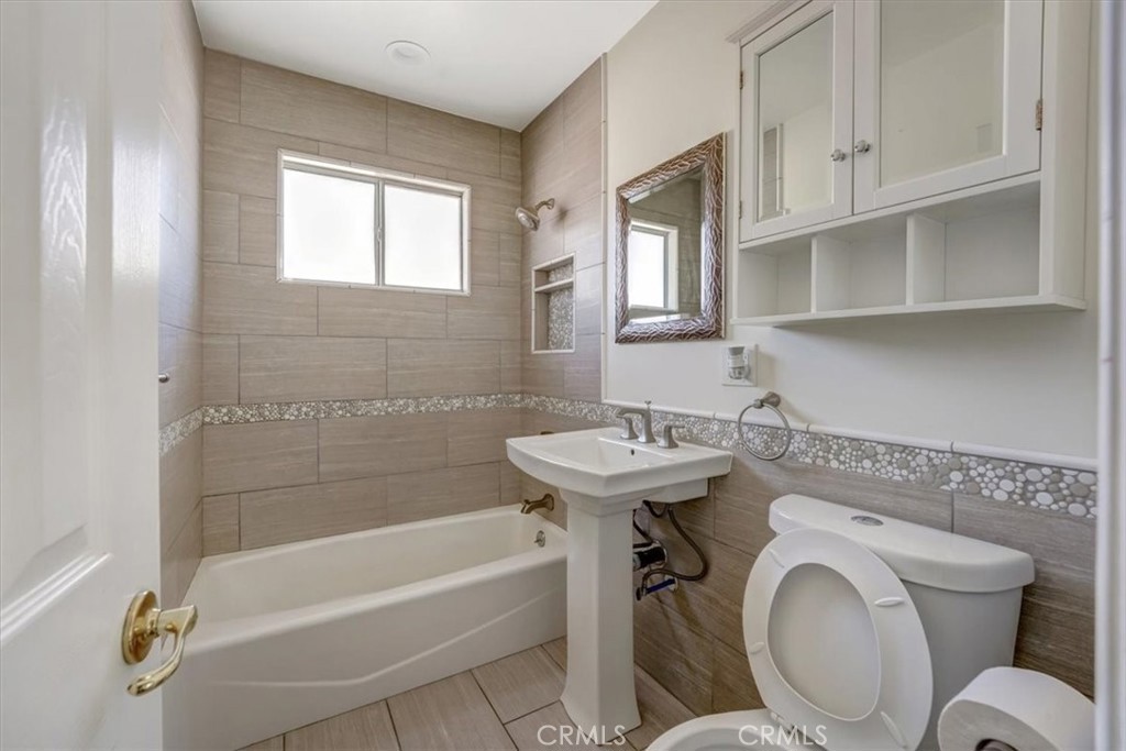 4323 Bannister Property Photo 16