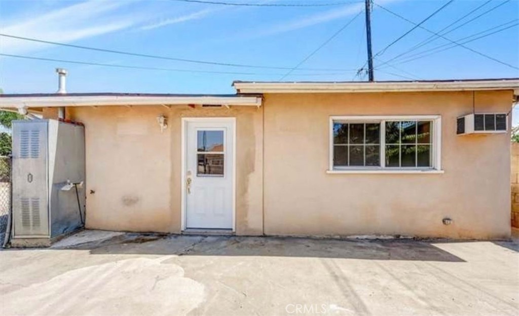 4325 Bannister Property Photo 2