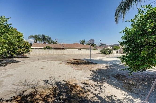 4325 Bannister Property Photo 18