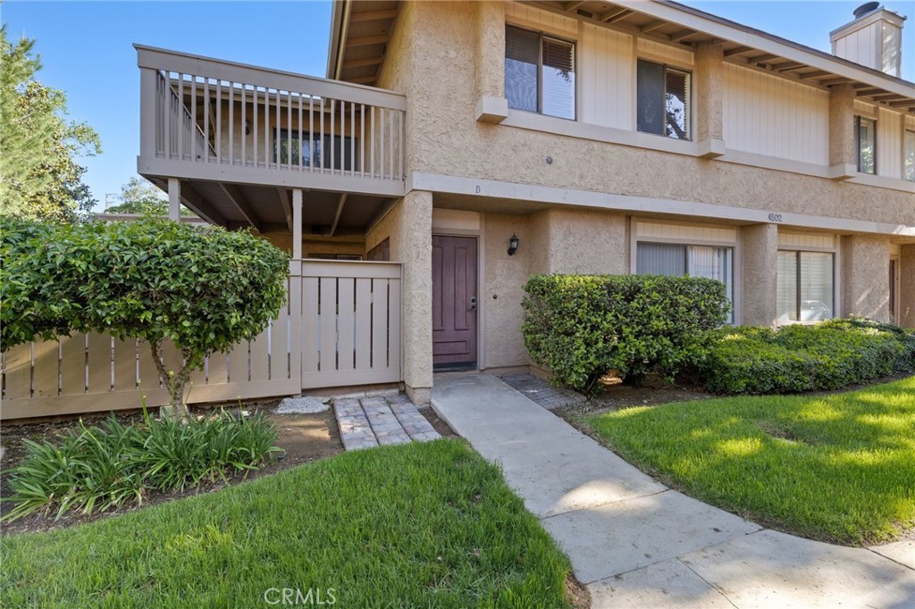 4502 Lubbock D Property Photo 1