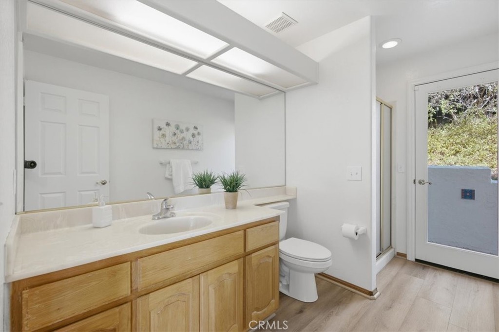 16262 Oak Springs Property Photo 25