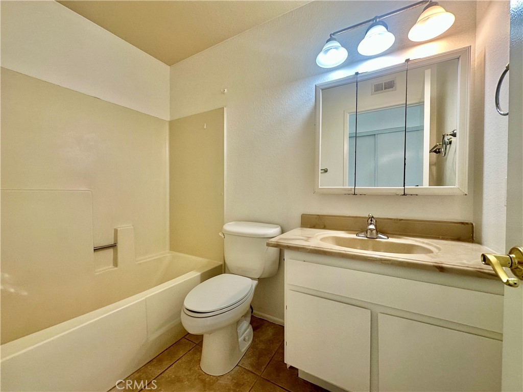 25885 Trabuco 304 Property Photo 10