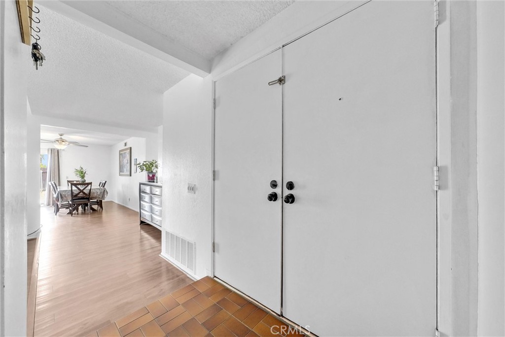 2111 Whitestone Drive Property Photo 6