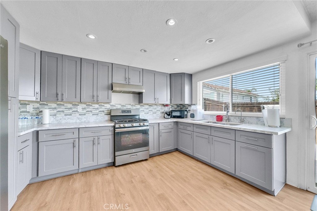 2111 Whitestone Drive Property Photo 13