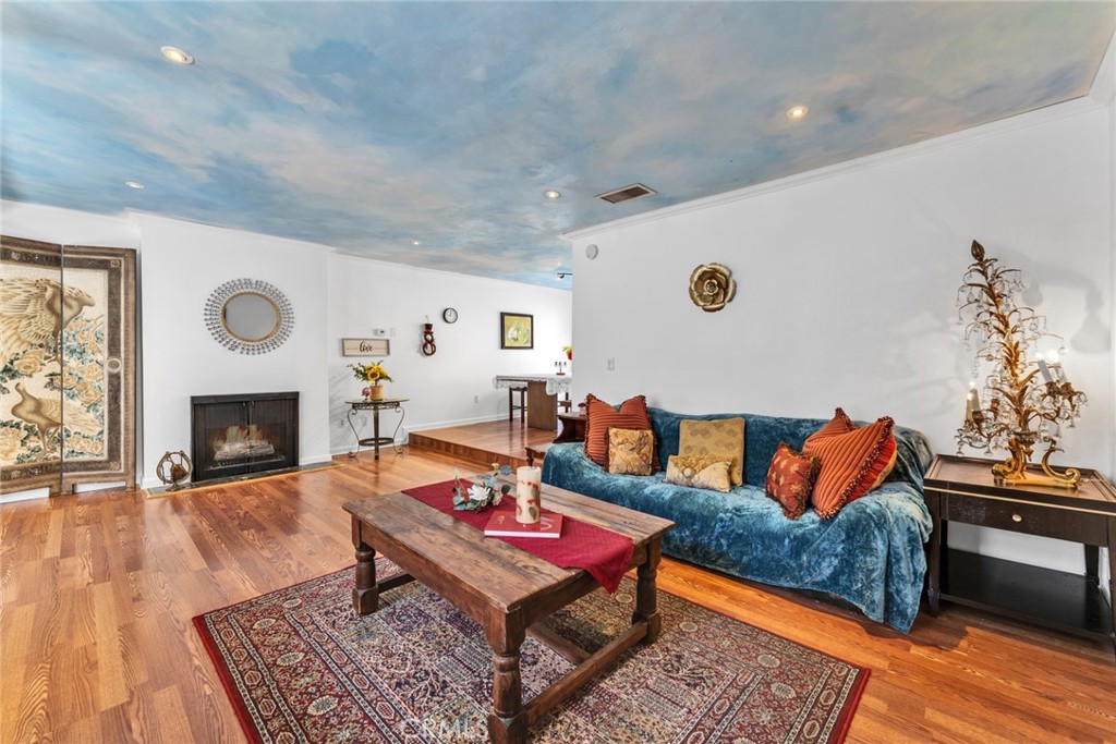 332 N 5th Street Property Photo 4