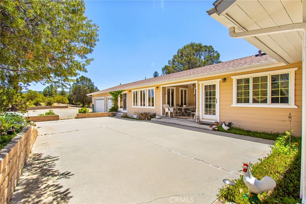 36350 Butterfly Peak Property Photo 2