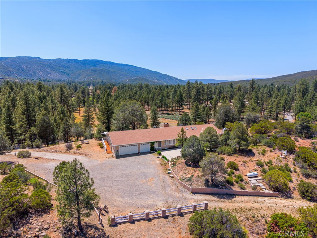 36350 Butterfly Peak Property Photo 11