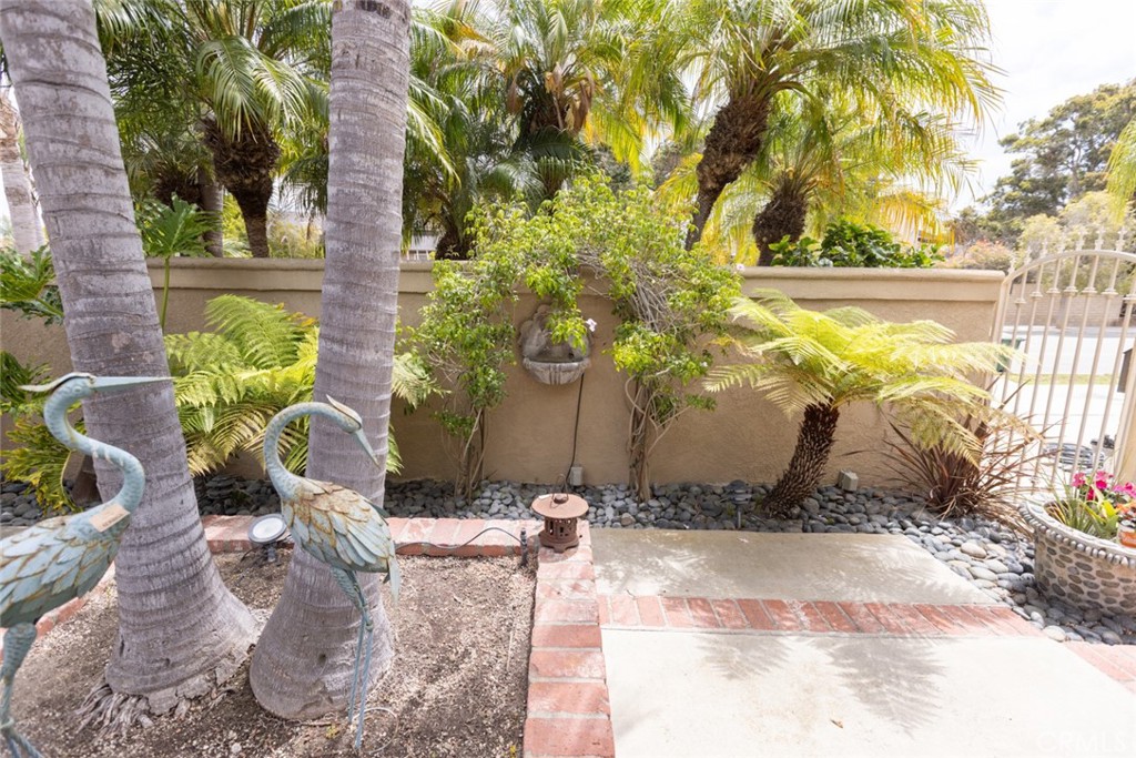 16591 Wanderer Lane Property Photo 9