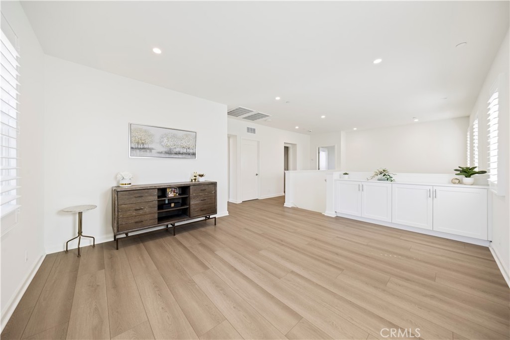 246 Canterbury Property Photo 24