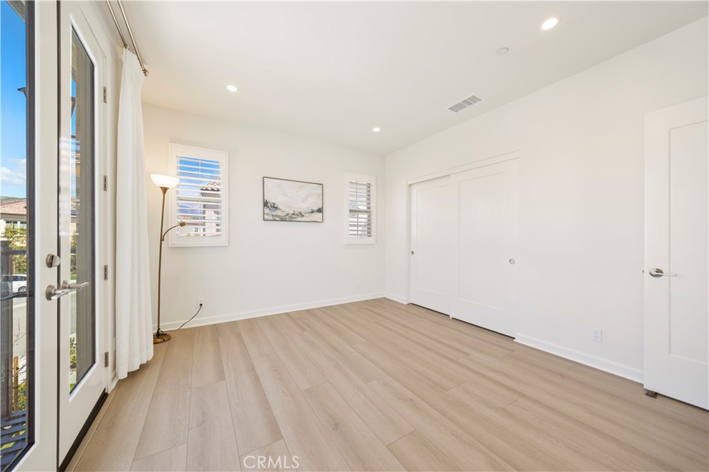 246 Canterbury Property Photo 39
