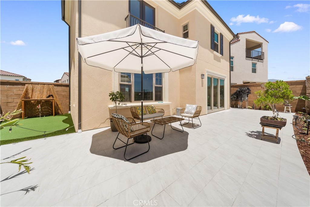 246 Canterbury Property Photo 49