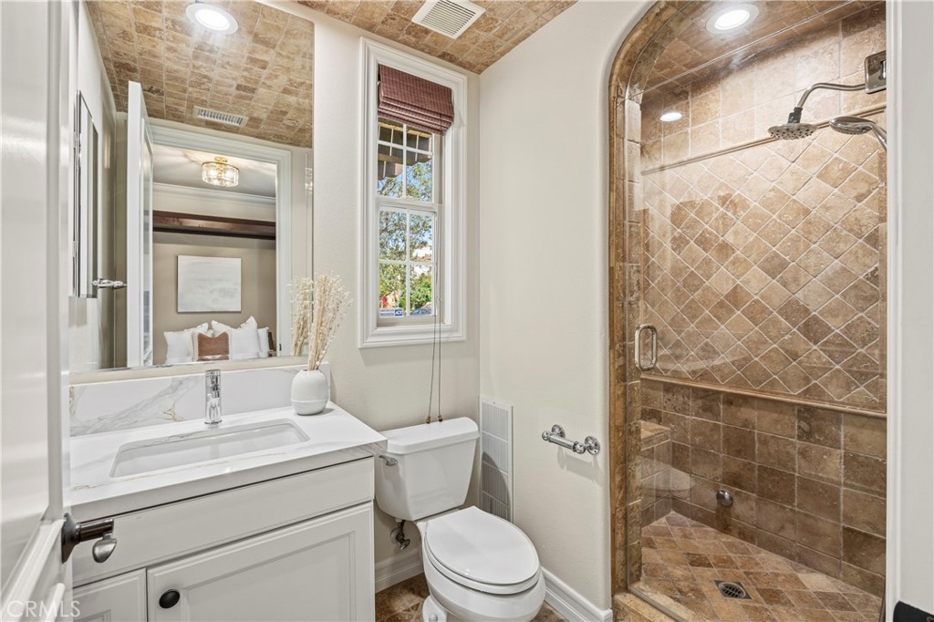 30 Exploration Property Photo 50