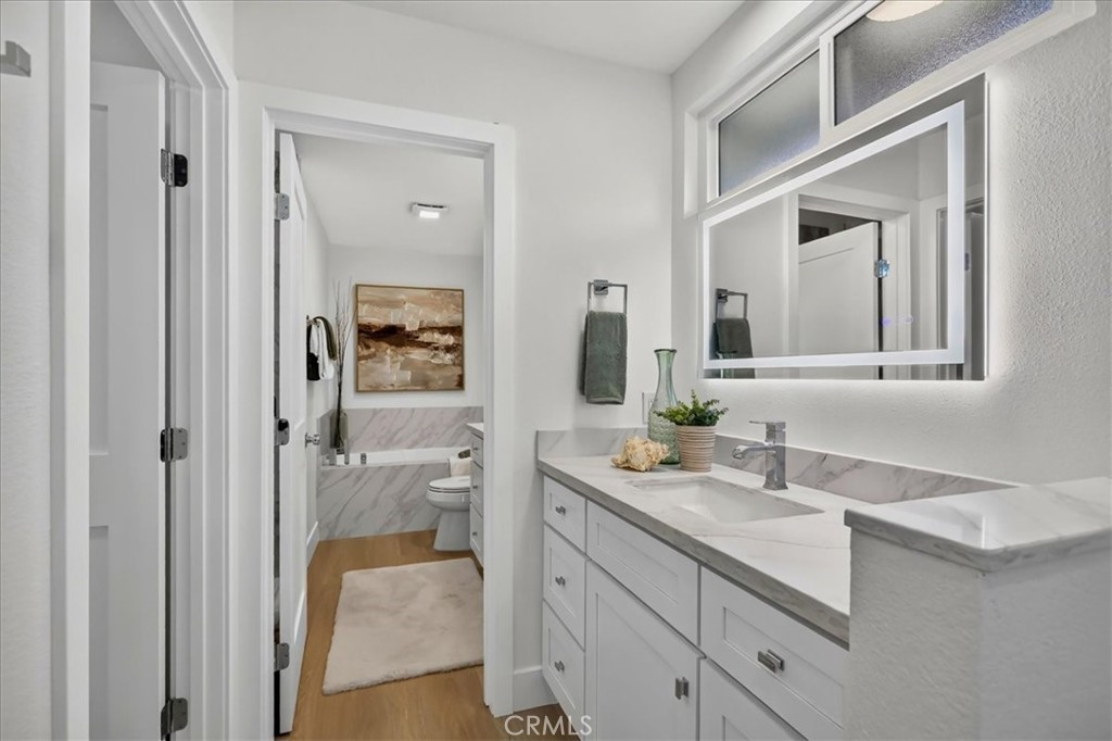 1022 Regis Way Property Photo 30