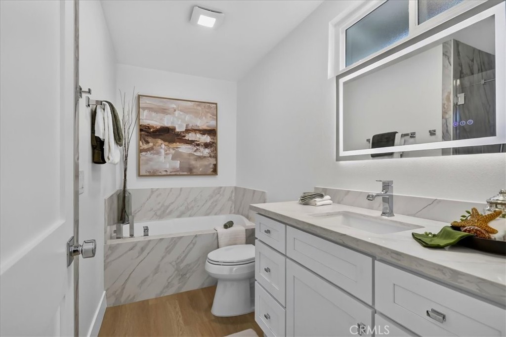 1022 Regis Way Property Photo 31