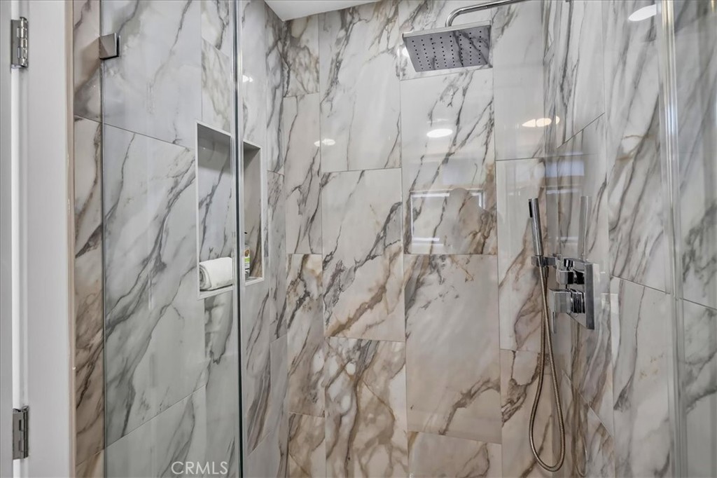 1022 Regis Way Property Photo 33