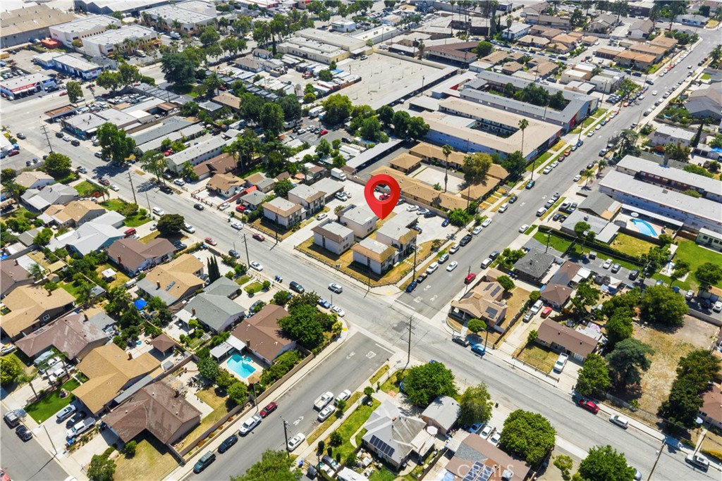 669 ,687,651 Weber St. Property Photo 36