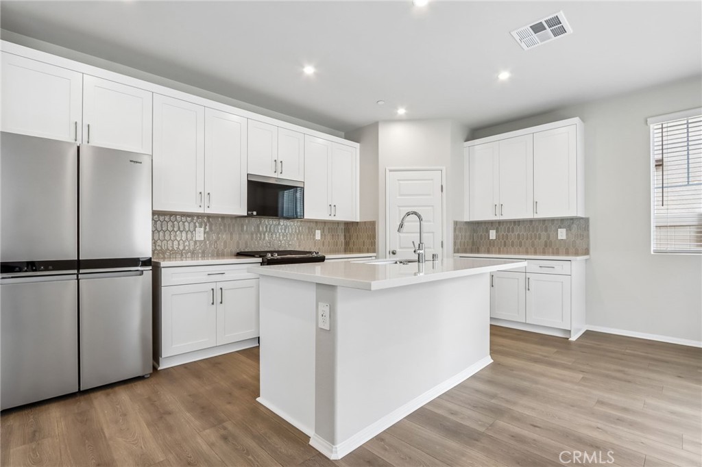 28225 Via Somantano Property Photo 10
