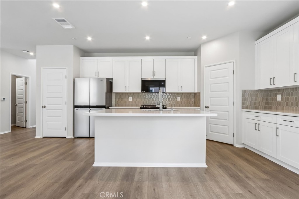 28225 Via Somantano Property Photo 11