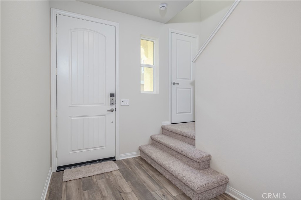 466 Meyer Property Photo 6