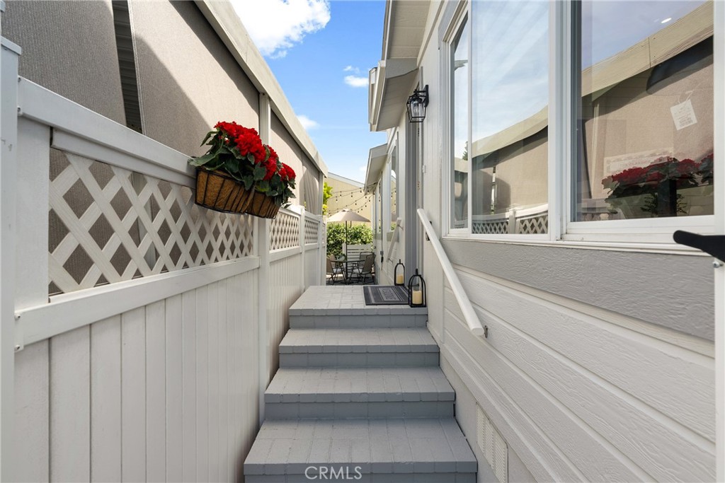 268 Revere Way Property Photo 3