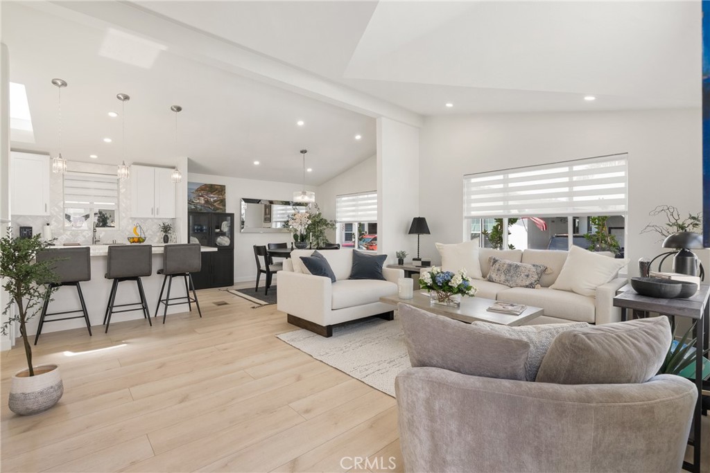 268 Revere Way Property Photo 4